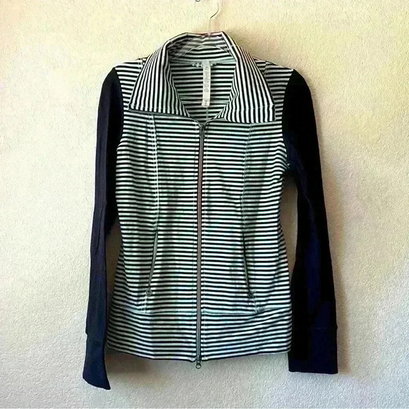 LULULEMON Daily Yoga Jacket Classic Stripe Mint Moment Black / Black Sz. 6 - Picture 8 of 16